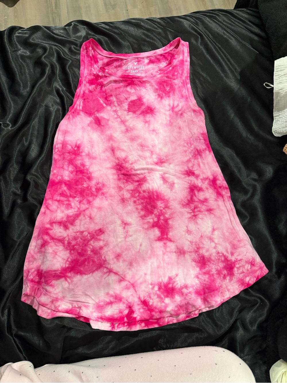 American Eagle Outfitters Pink Tie-Dye Tank